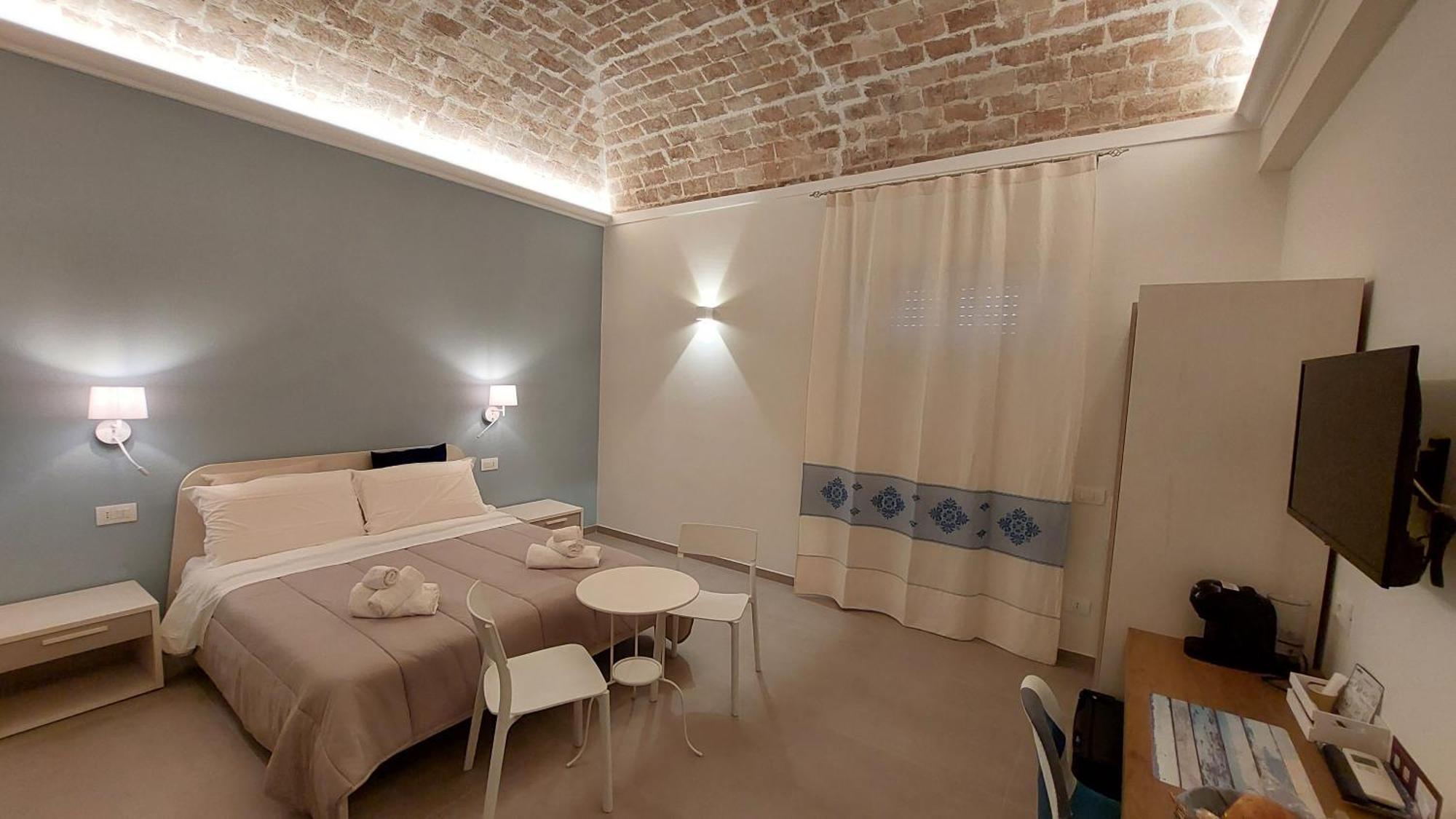 Victoria Royal Apartments & Rooms Termoli Exterior foto