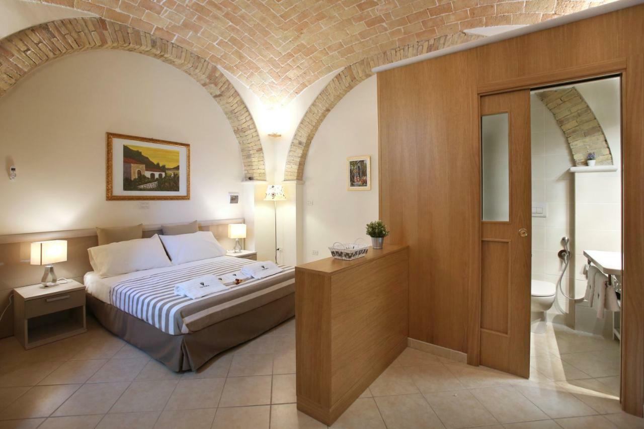 Victoria Royal Apartments & Rooms Termoli Exterior foto