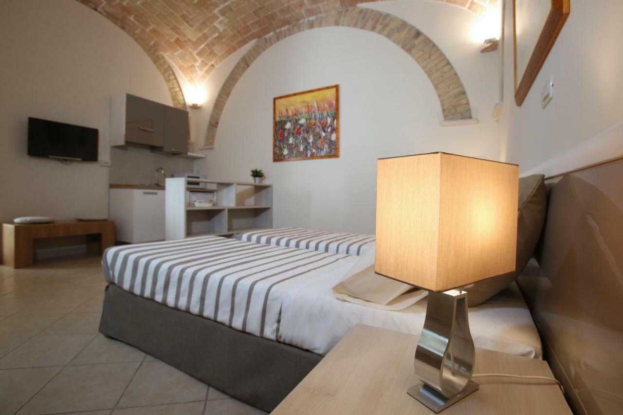 Victoria Royal Apartments & Rooms Termoli Exterior foto